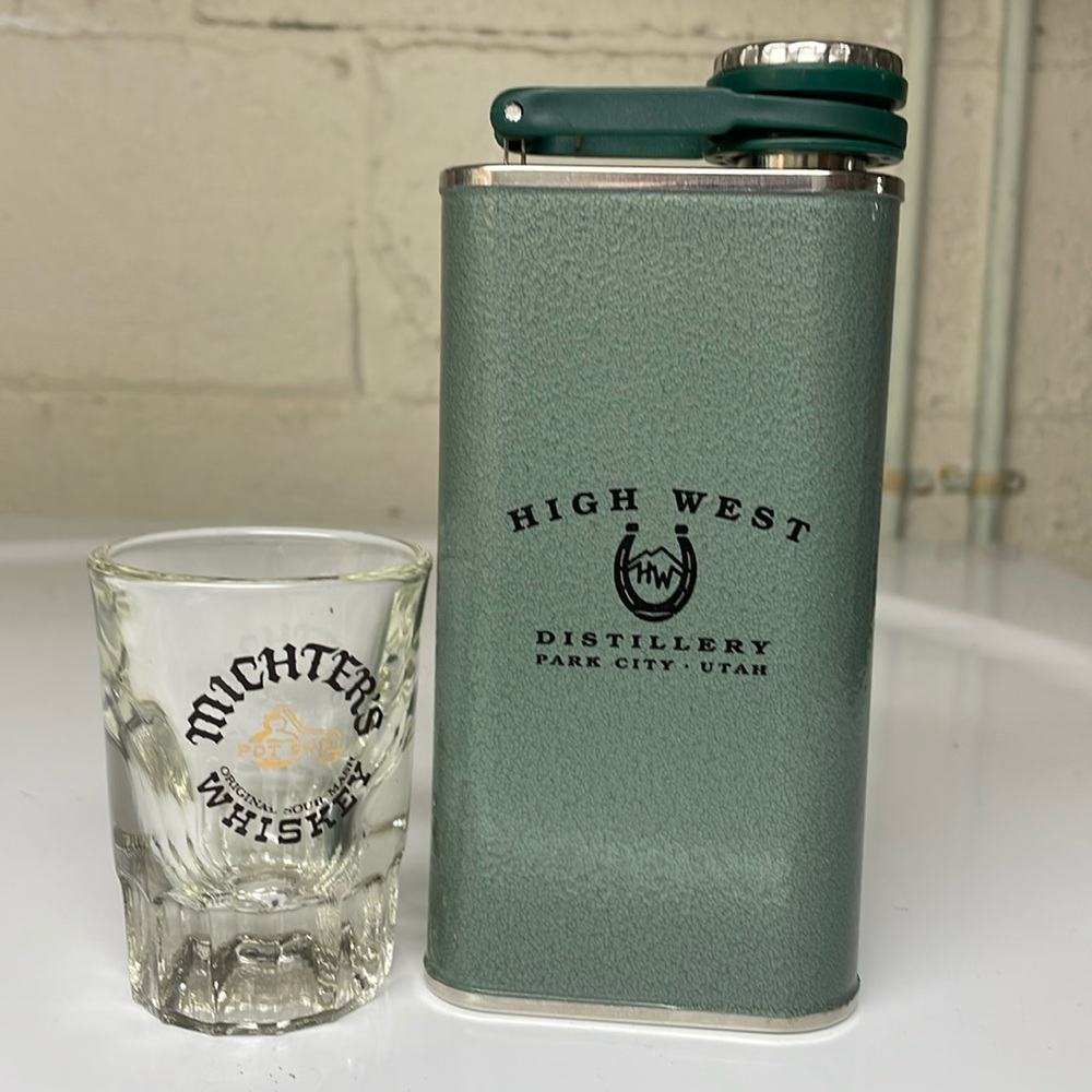 Stanley - 8oz Hammerstone Green flask - High West logo + Michter’s shot glass